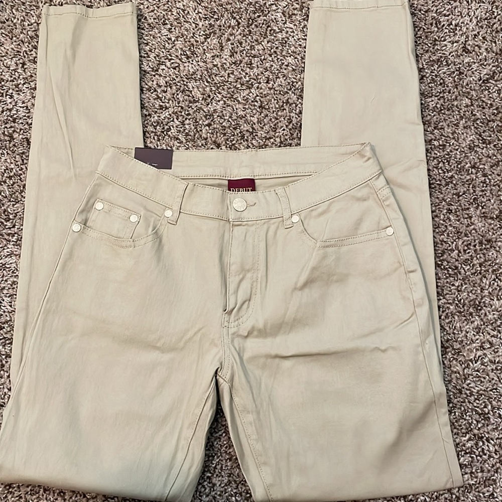 NWT DEBUT LADIES TAN STRAIGHT SKINNY LEG PANTS / FRONT & BACK POCKETS SZ: 7/8